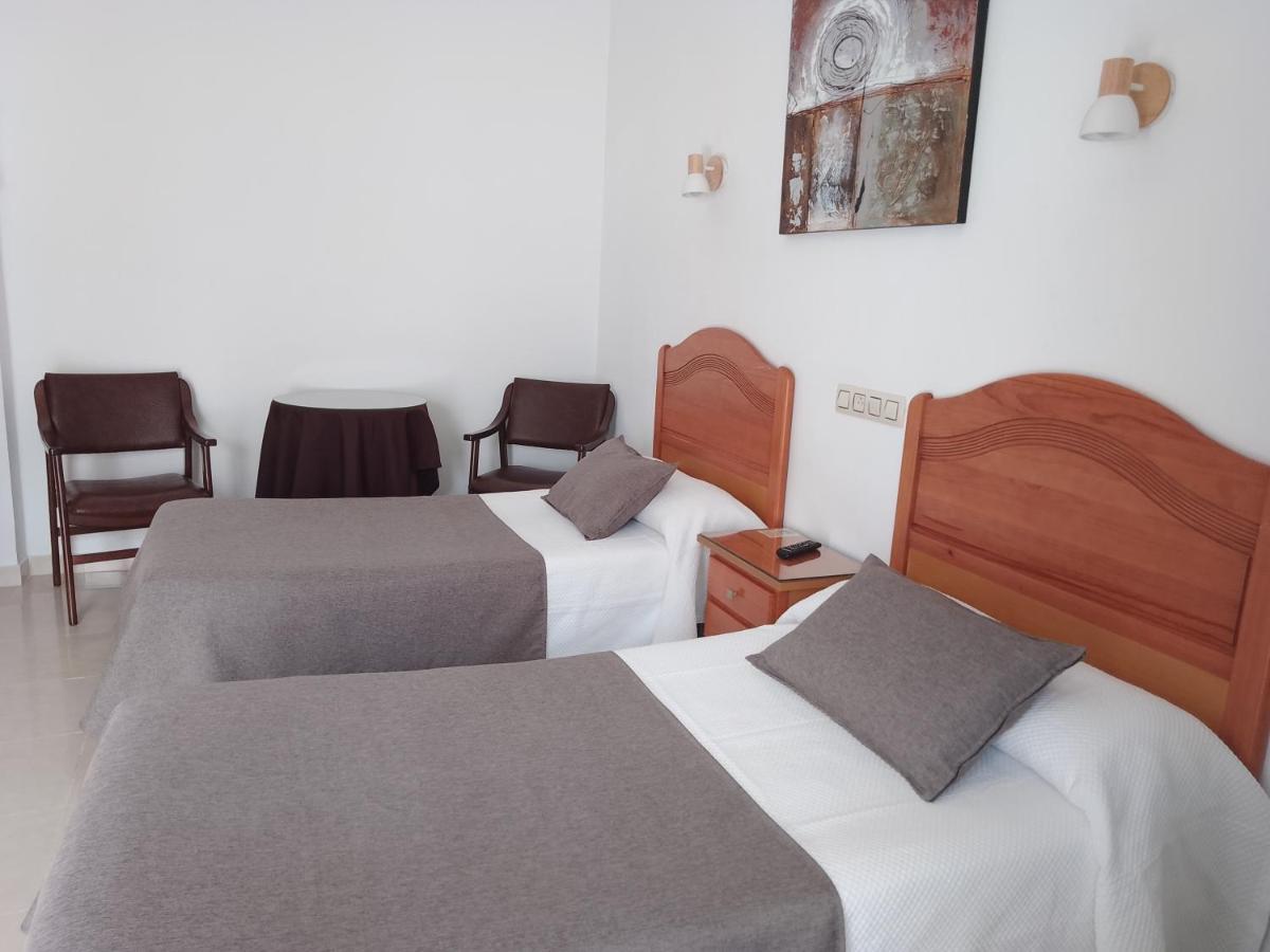 Hostal Los Arcos Chipiona Exterior foto