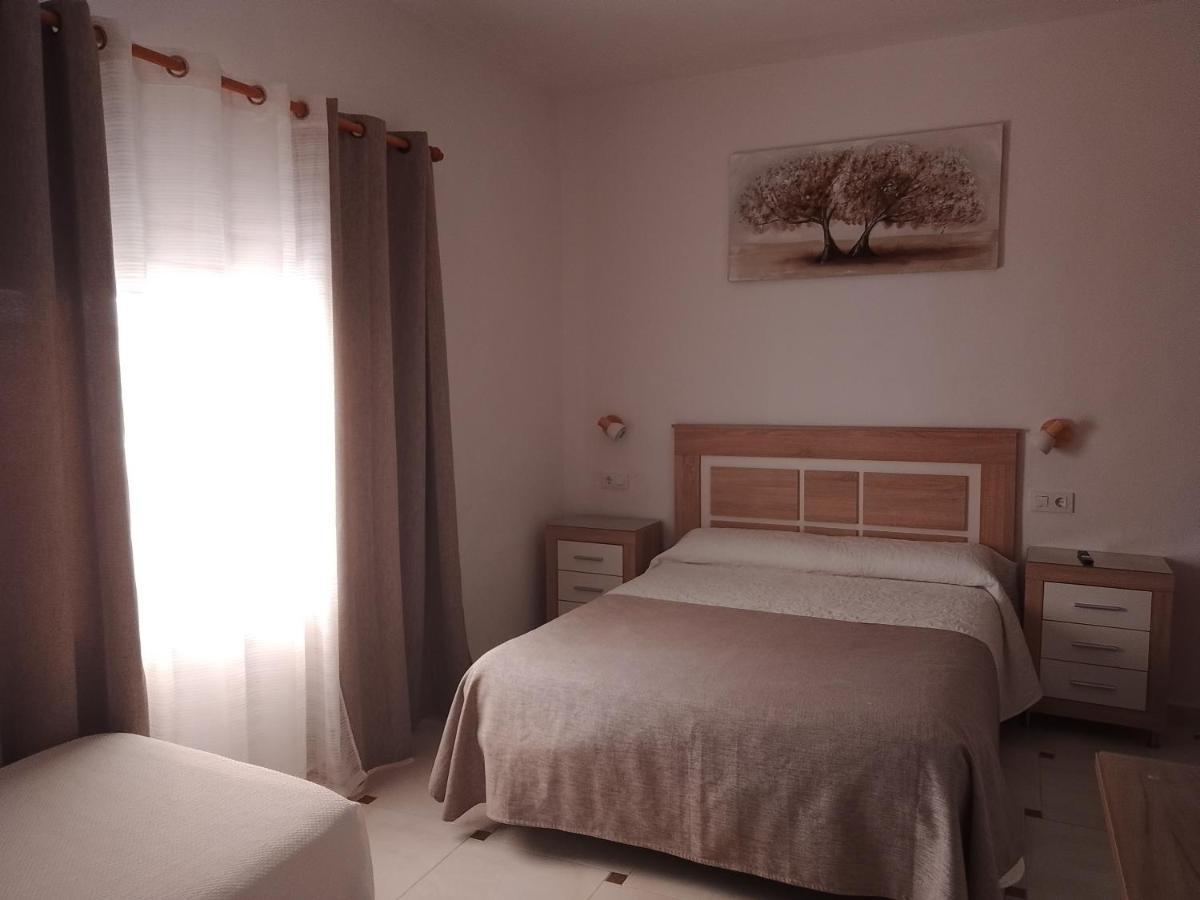 Hostal Los Arcos Chipiona Exterior foto