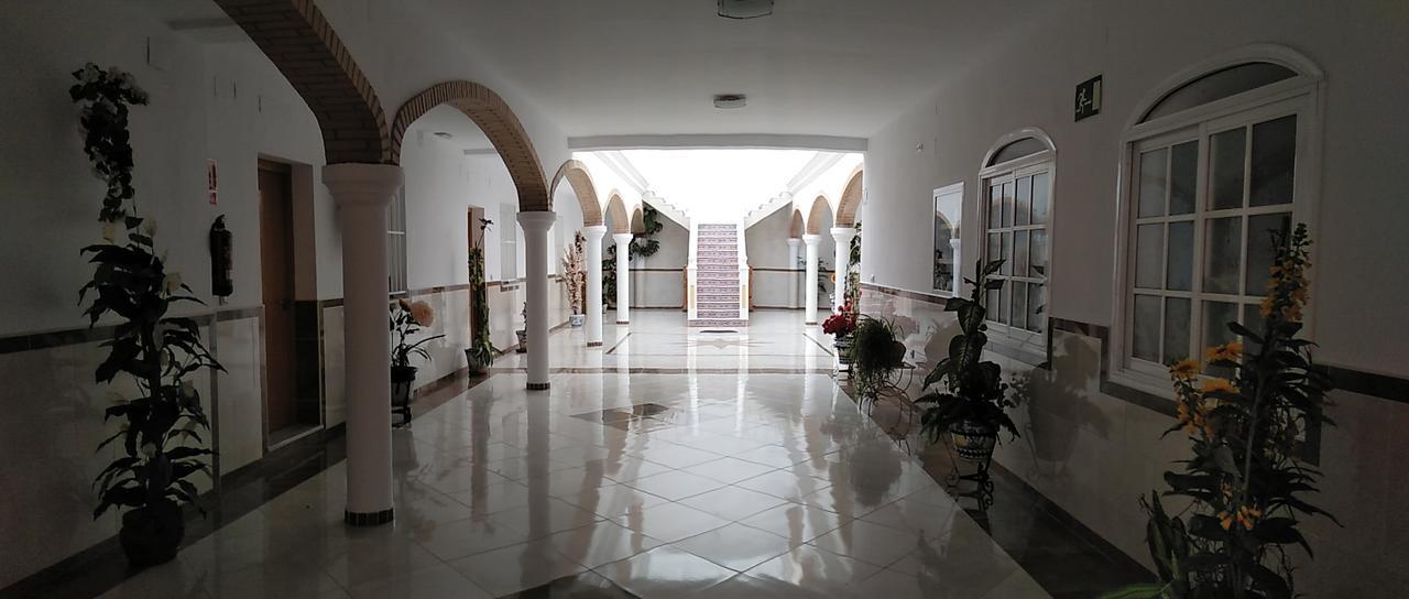 Hostal Los Arcos Chipiona Exterior foto